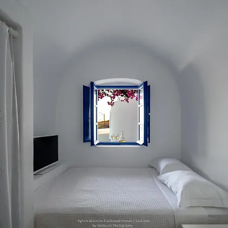 Hotel Aghios Artemios Traditional 3*