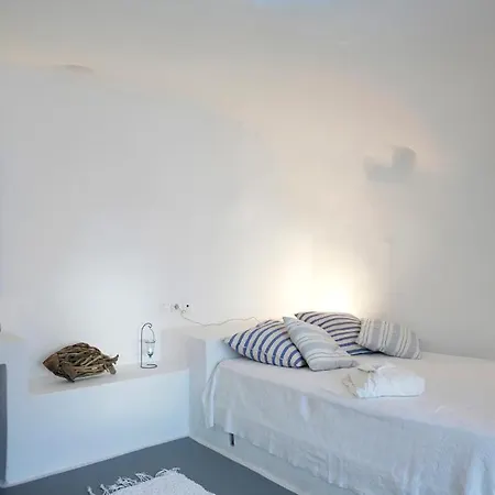 Aghios Artemios Traditional Hotel