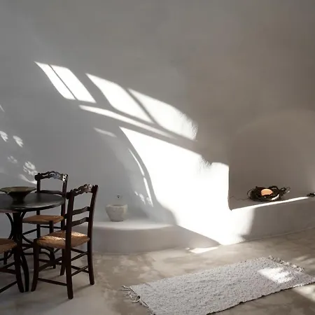 Aghios Artemios Traditional Hotel Imerovigli (Santorini)