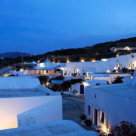 Отель Aghios Artemios Traditional 3*